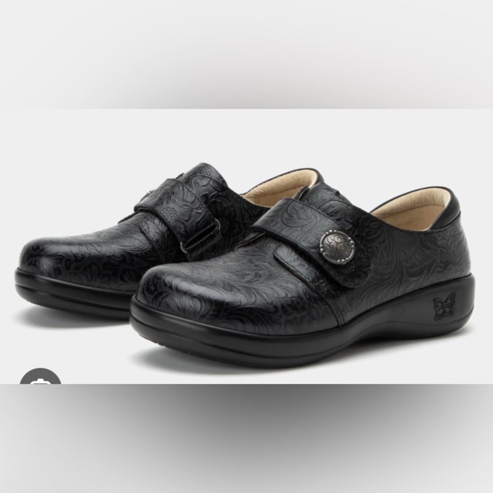 EUC Algeria by PG Lite Joleen Tar Tooled Shoes Sz 39 8.5 9